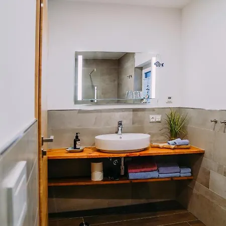 Apartman Im Schafftl 10 *